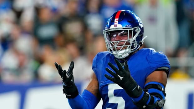 New York Giants linebacker Kayvon Thibodeaux (5) reacts to nearly intercepting Seattle Seahawks quarterback Geno Smith (not pictured) in the first half at MetLife Stadium on Monday, Oct. 2, 2023, in East Rutherford.